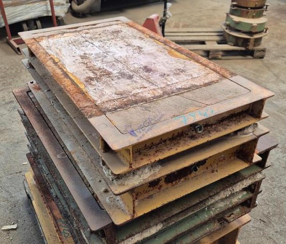 矩形金属框石膏模具夹持器用于压制