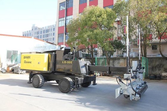 Dynamic 高质量乘坐式激光平地机