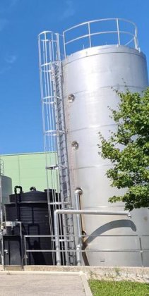 濃厚汚泥タンク