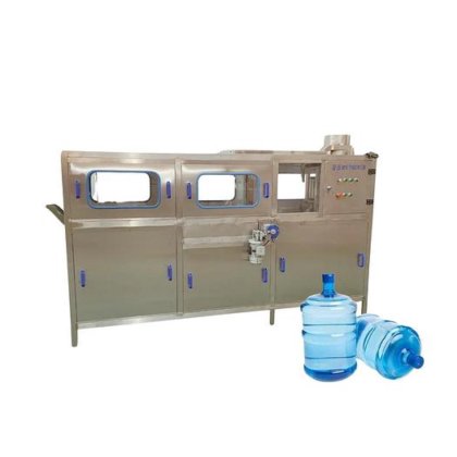 面向行业领先企业的高效全自动 5 加仑纯净水灌装和封口设备