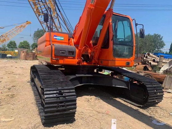 Doosan DX300