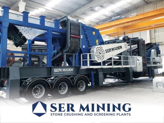コンパクトで強力な石材加工設備 - 移動式衝撃破砕スクリーニングプラント