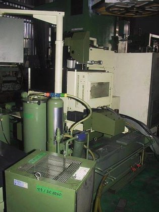 MAKINO (日本牧野) EC-3040 線切割機