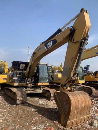 2021 Caterpillar CAT 323D2L