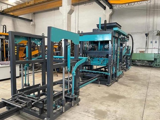 BS-20 混凝土砌块成型机