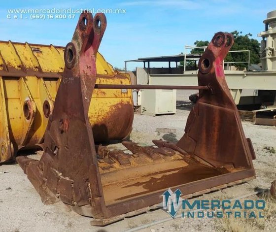 前装载机附件（挖掘机铲斗）