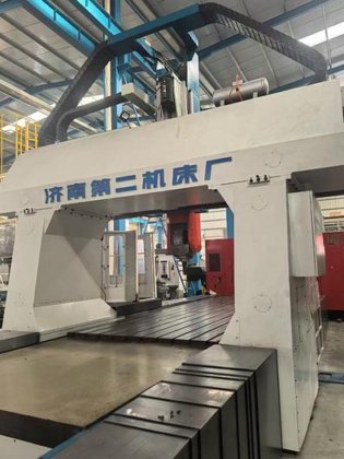 济南第二机床厂 龙门移动式五轴联动高速铣