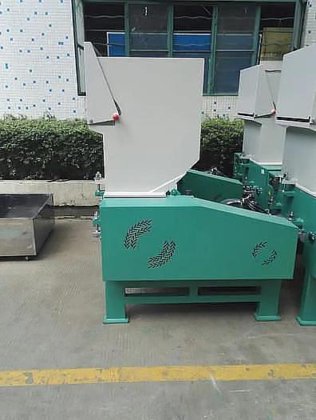 塑料回收造粒机价格/带优质刀片的塑料造粒机