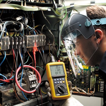 8230电能质量分析仪