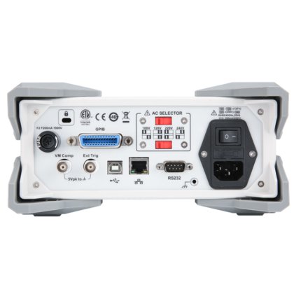 5½位台式数字万用表UT8805A