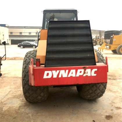 DYNAPAC CA251D