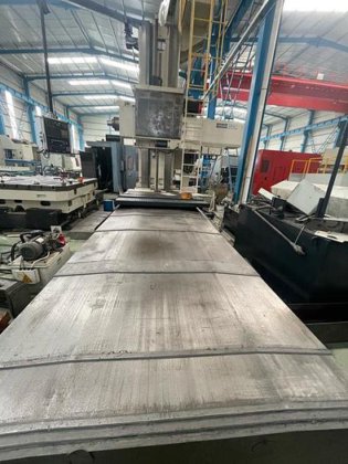 日本东芝 130镗床