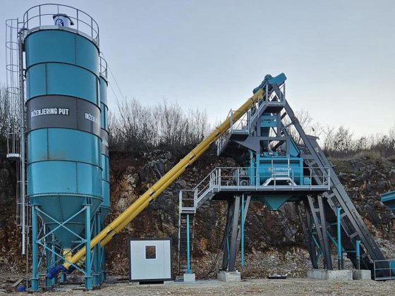 120 立方米紧凑型混凝土搅拌站