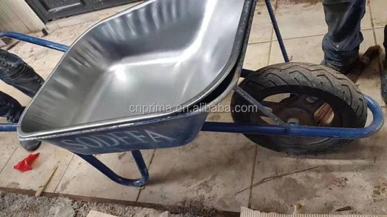 热销四柱液压机铲车制作机