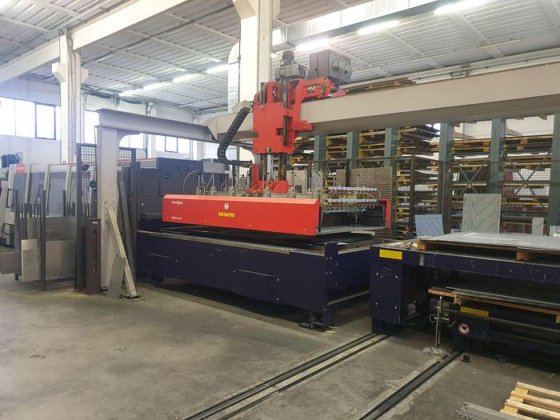 COD. 99U0609 - LASER CO2