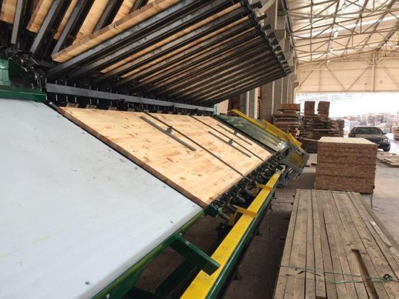 Taylor Side Loading Automated Clamp