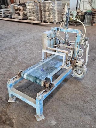 带编码器的自动线切割机,用于切割长度调节