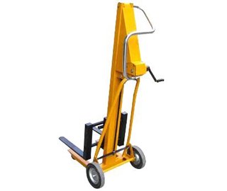 PM 手动绞盘堆垛机