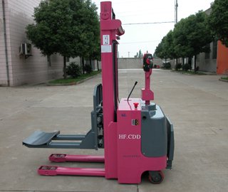 电动堆垛机系列