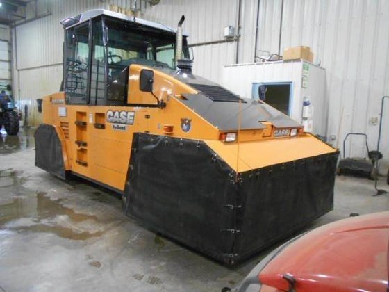 Case CE PT240 Compactor