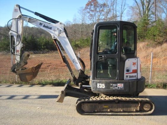 Bobcat E35 Excavator