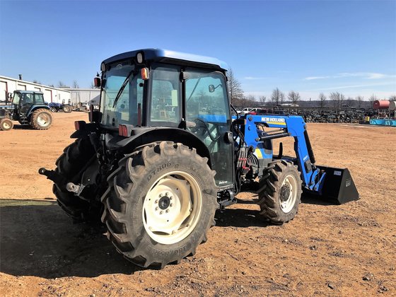 New Holland T4030 Tractor