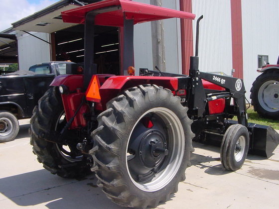 Case IH 895 Tractor
