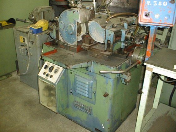 Ghiringhelli M65 Grinding machine