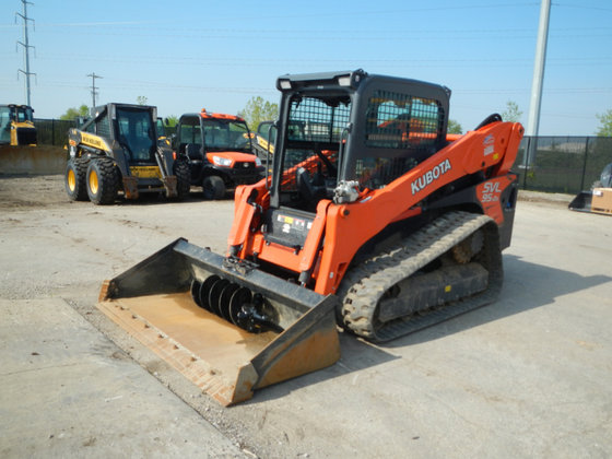 Kubota SVL95-2s Compact Track Loader