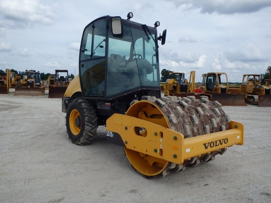 Volvo SD70 Compactor