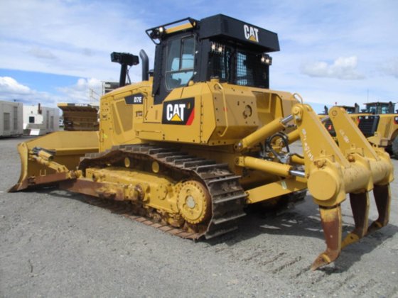 Caterpillar D7E Dozer