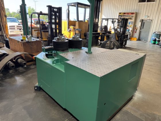 Roundo R5S Hydraulic Angle Bending Rolls in Waukesha, WI, USA