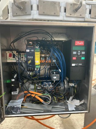 2016 コーンライン（ベルトコンベア付き）、リンコ