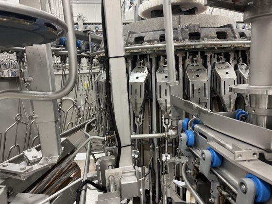 家禽ライン、コウノトリ、10,000 bph