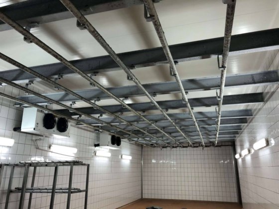 豚屠殺ライン、60 pph