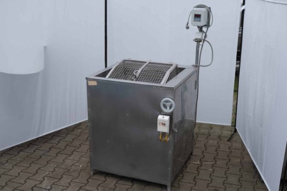 Poultry slaughter line, Batch unit,