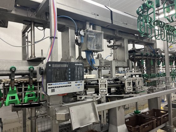 梅恩切割线，4,000 瓶/小时