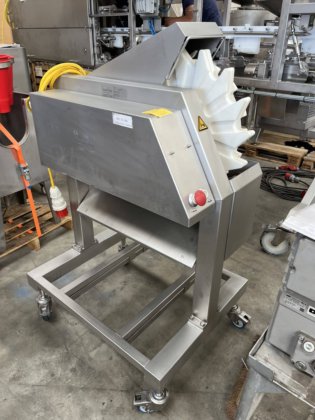 Wing portion cutter, Foodmate (2015)