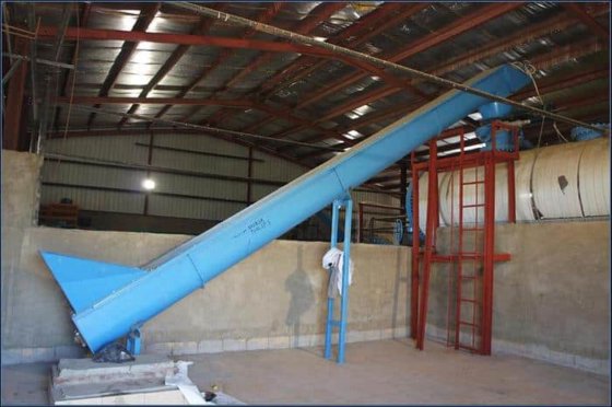 混合家禽炼制厂，4 吨/天