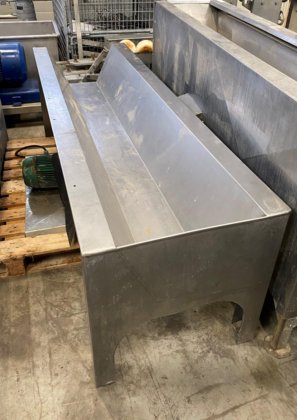 家禽屠殺ライン、300 bph