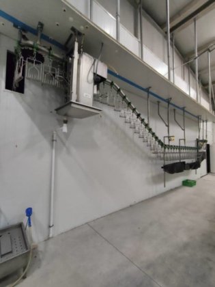 2017 年 Bayle 家禽生产线，产量 1,500