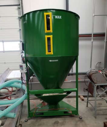 飼料粉砕ユニット