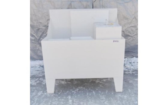 PLASTIC SINK #004496 in Laval,