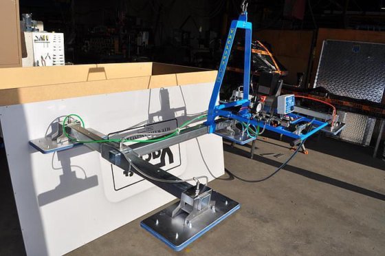 クレーン真空リフター