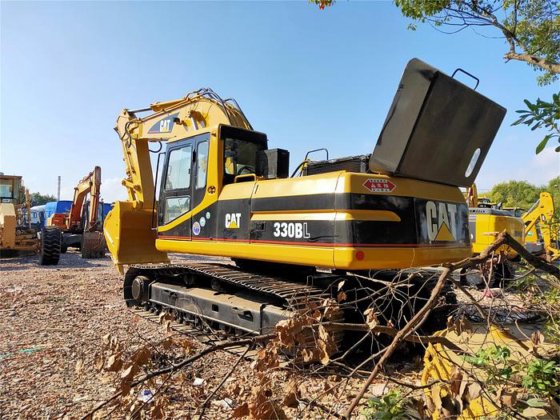 中古CAT掘削機330B