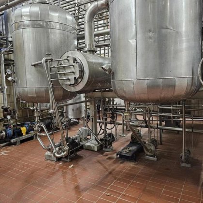 ジュース濃縮工場