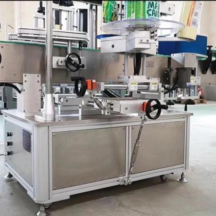 用于瓶子和产品的高速自动顶部贴标机