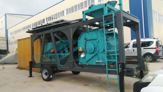 移动混凝土搅拌站