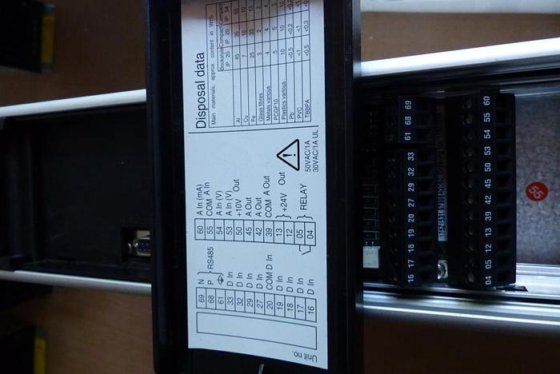 周波数コンバータ