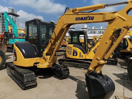 2016 Komatsu PC35